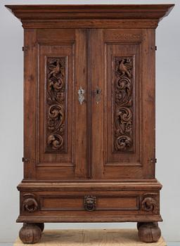 SKÅP, barock, 1600/1700-tal.
