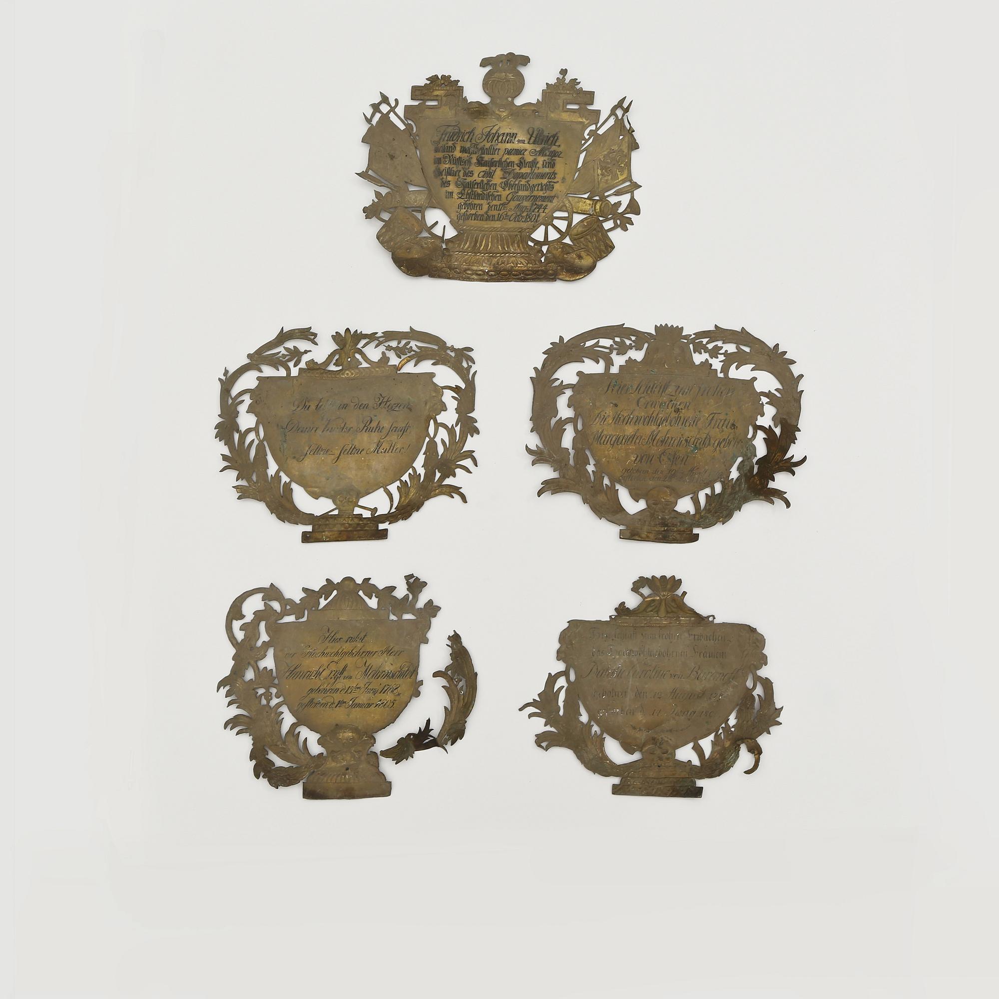 EPITAFIER, 5 st, 1800-talets början.