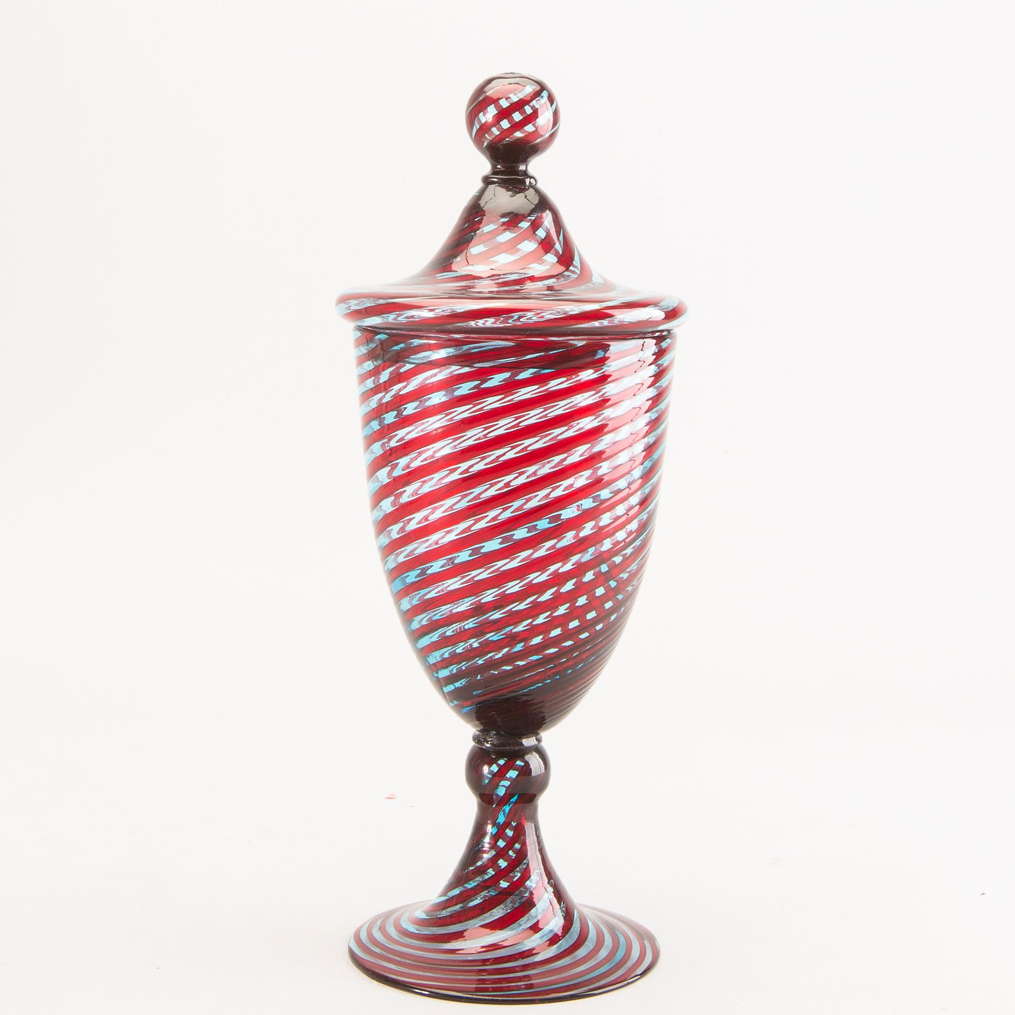 An Italian Murano glass goblet.