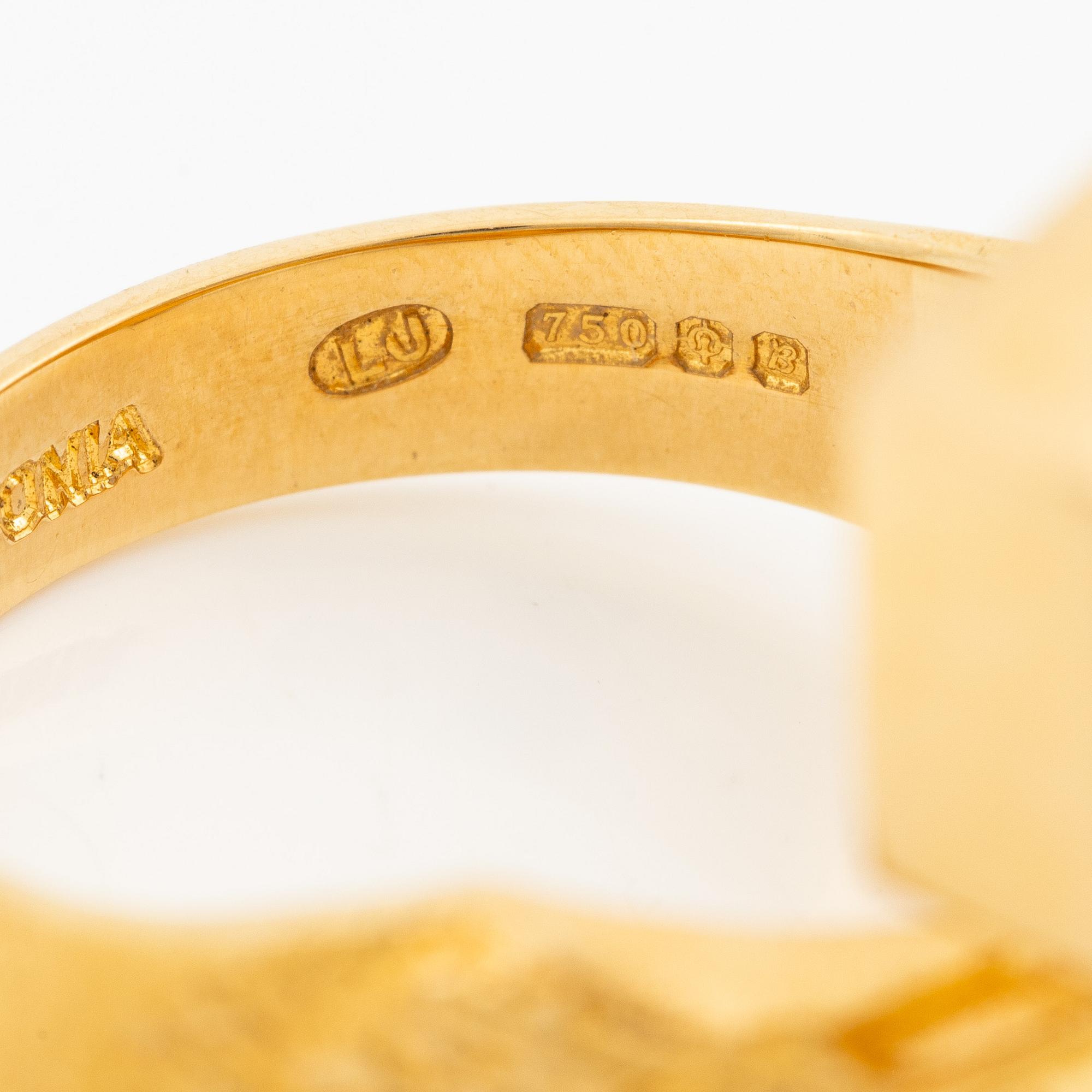 Lapponia ring 18K gold with smoky quartz, 1976.