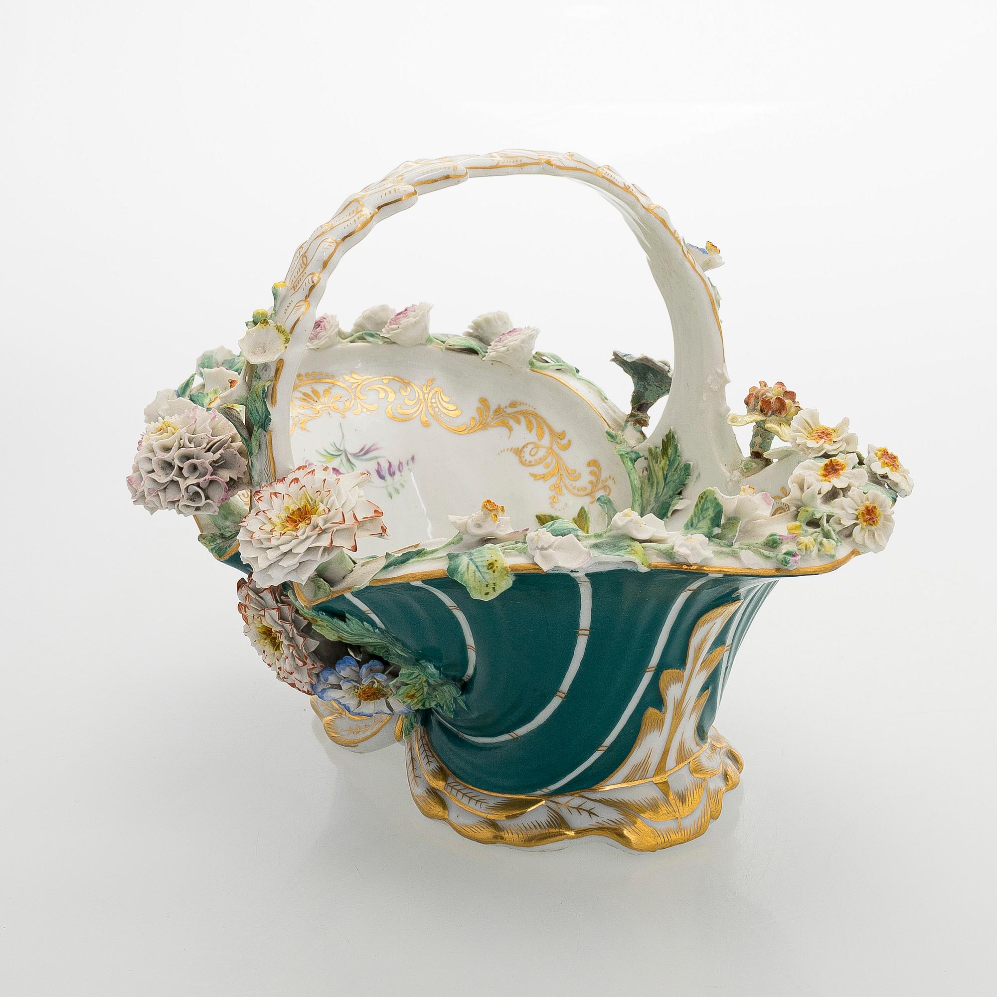 A rare porcelain basket, Imperial porcelain manufactory, St Petersburg, Tsar Nicholas I (1825-55).