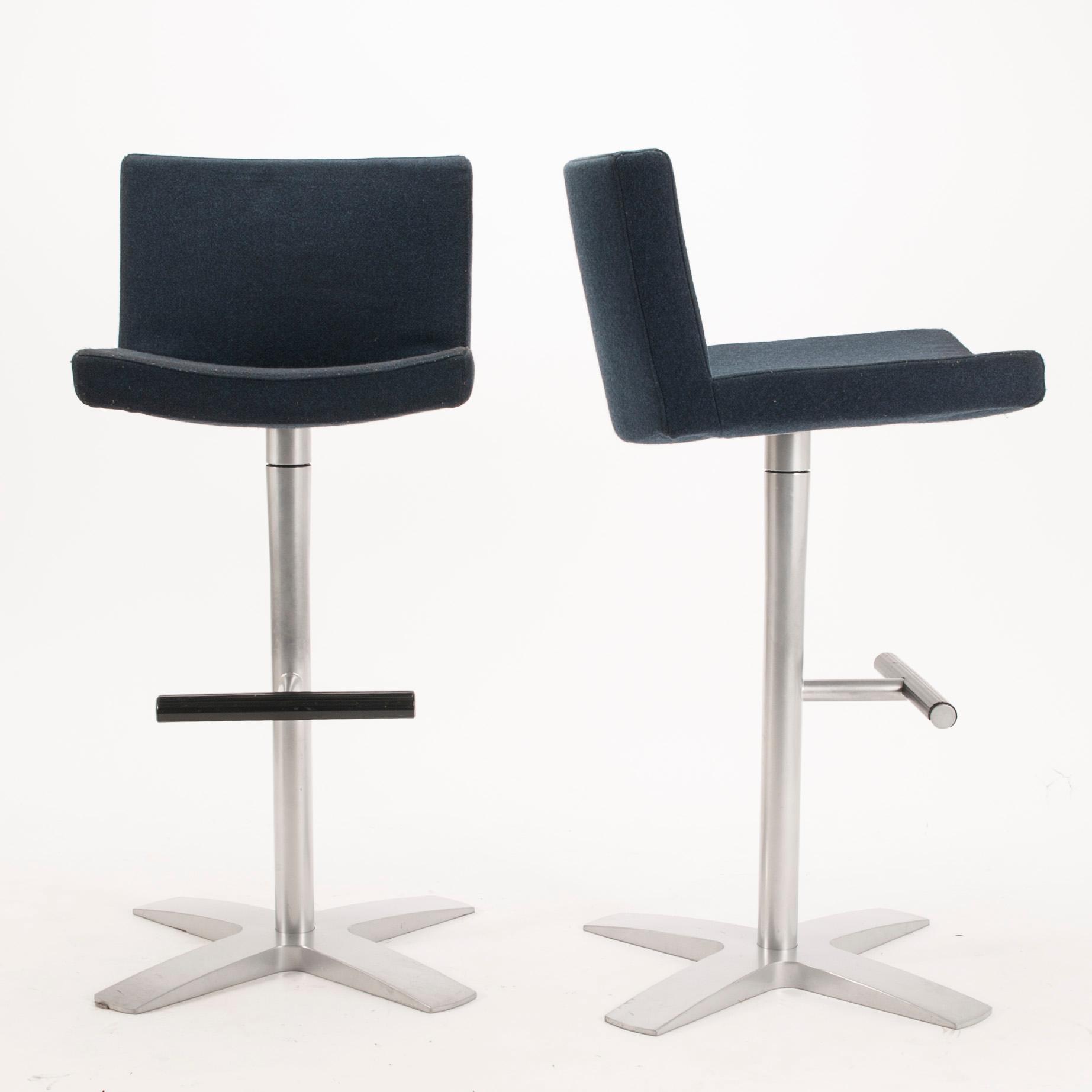 BARSTOLAR, ett par, Inno Select, Kuopion Huonekalukeskus, 2000-tal.