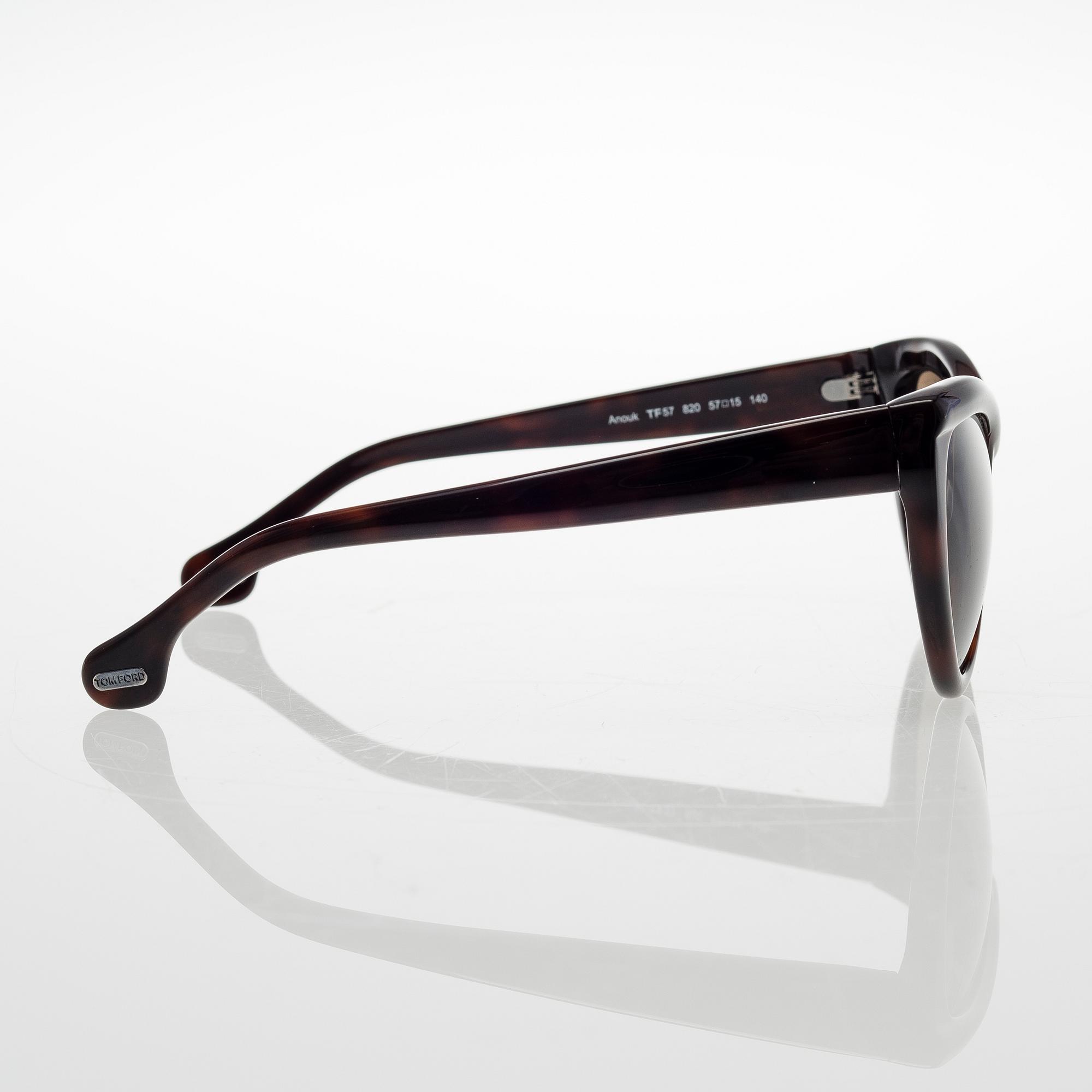 AURINKOLASIT, "Anouk" Tom Ford.