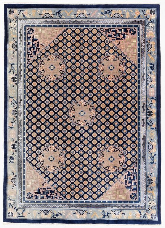 Rug, semi-antique China "Antique finish" 350 x 250 cm.