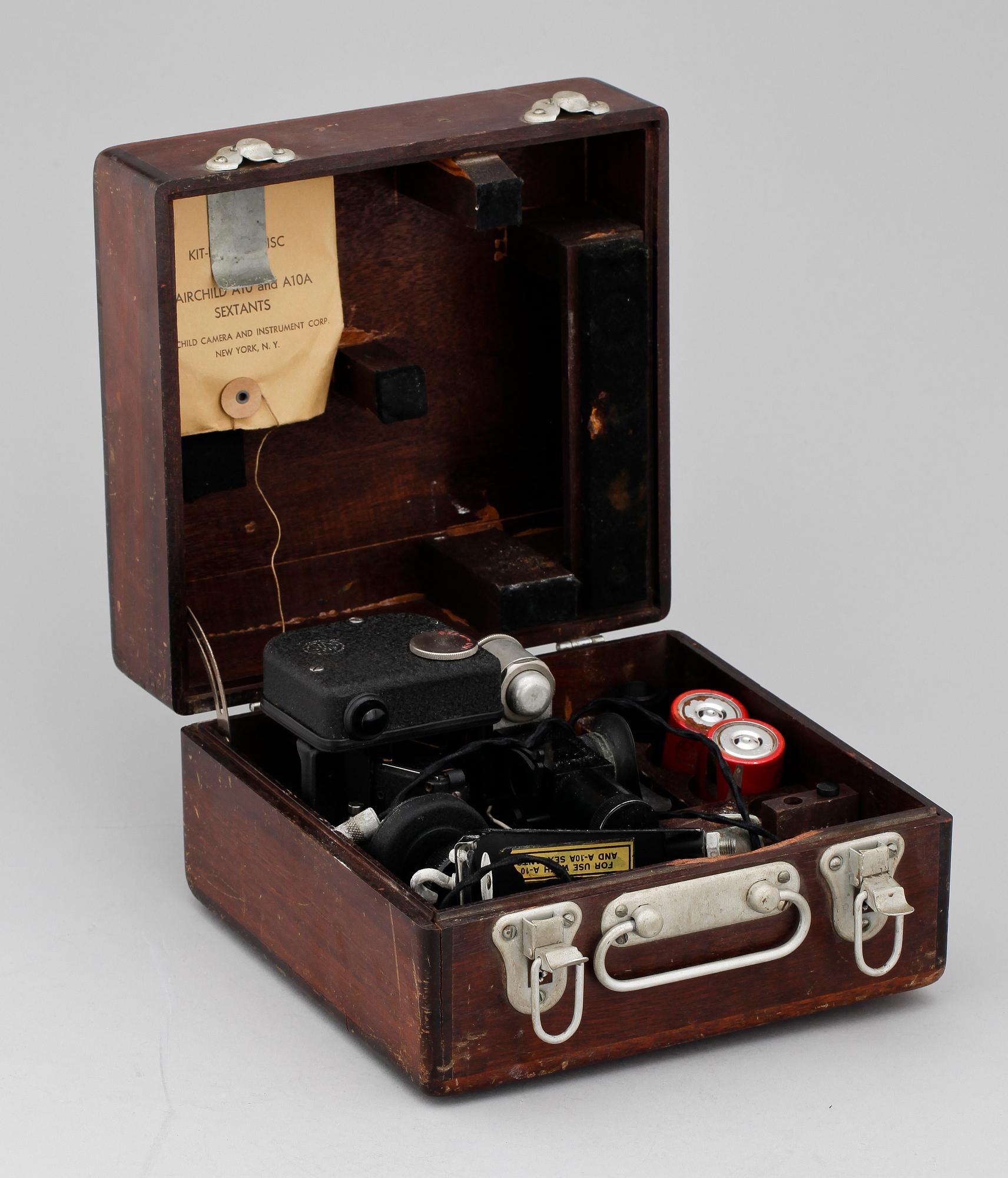 SEXTANT, 2 st, bl a USA, 1900-tal.