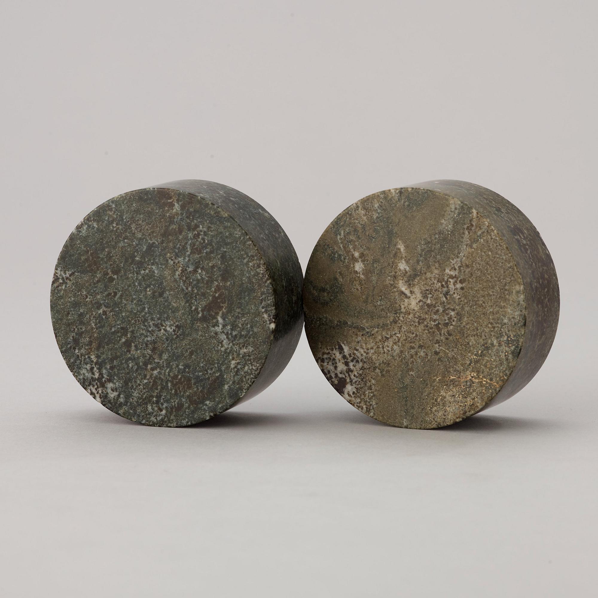 ASKAR med LOCK, två stycken. Sverige, 1800-tal.