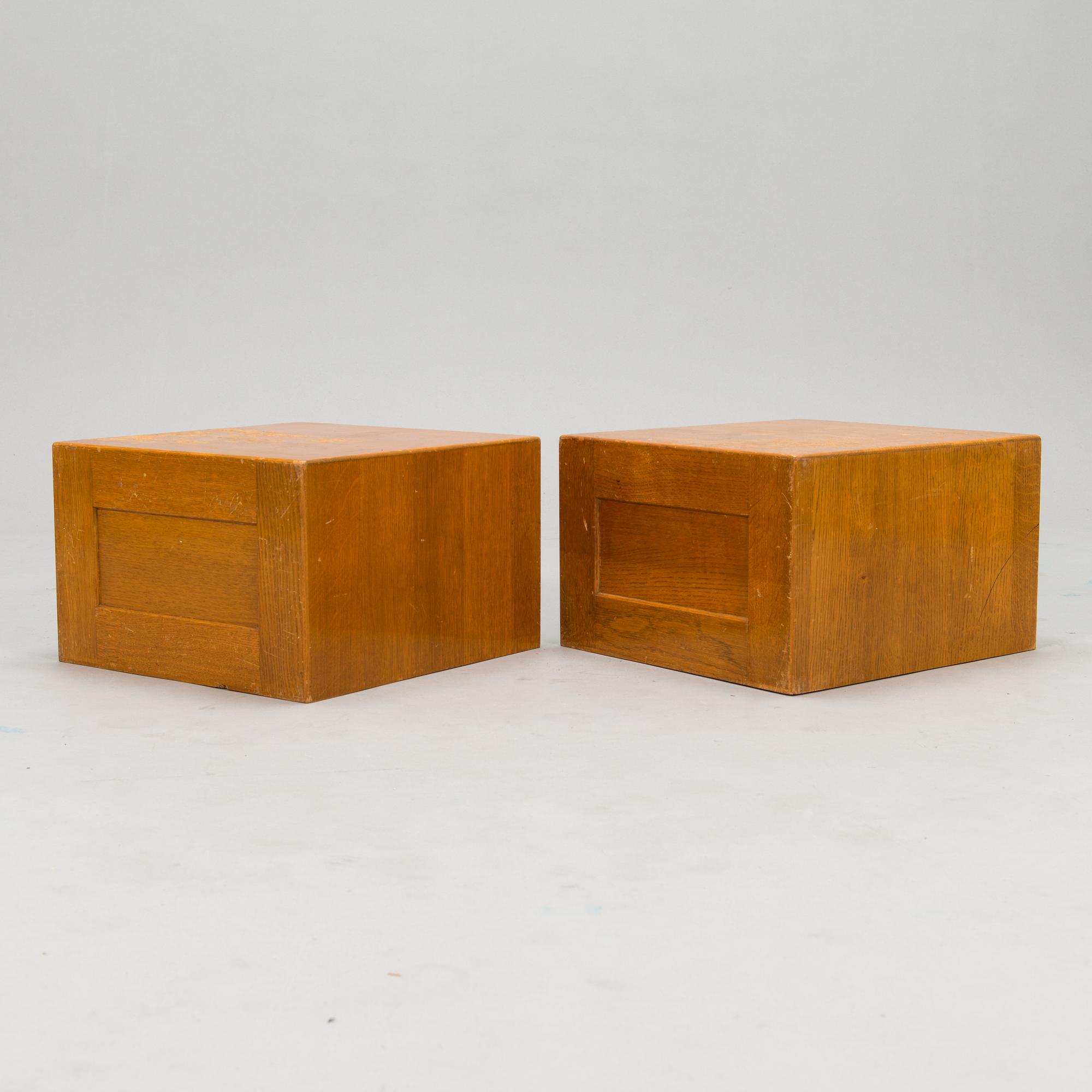 Arkivlådor för kartotek, ett par, Billnäs, 1920-/30-tal.