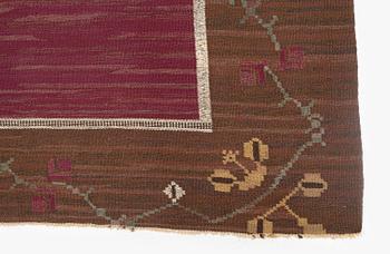 A carpet, flat weave, c. 360 x 270 cm, possibly by Handarbetets vänner, Stockholm, Sweden.