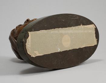 SKULPTUR, patinerad brons och sten, 1900-tal.