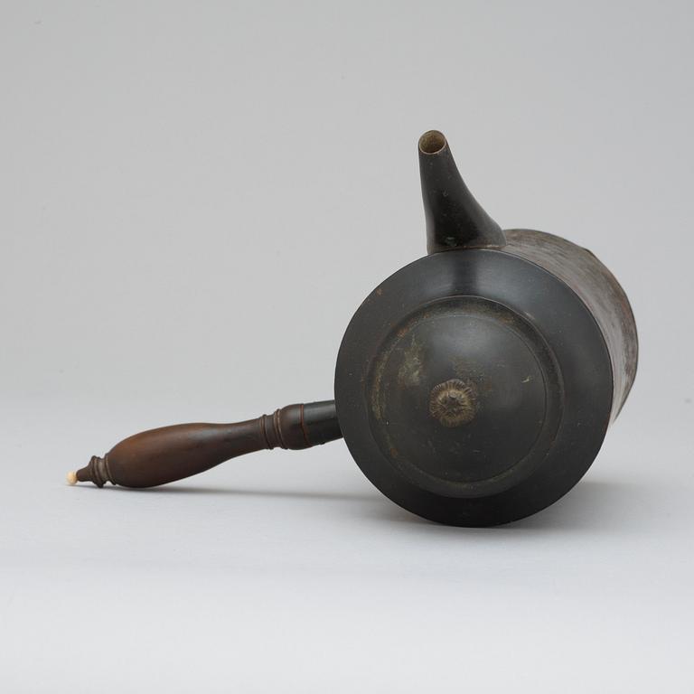 A late Gustavian sheet metal coffee pot with cover.