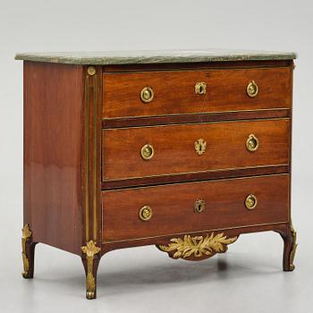 A Gustavian mahogany commode attributed to N. Dahlin (master in Stockholm 1761-87).