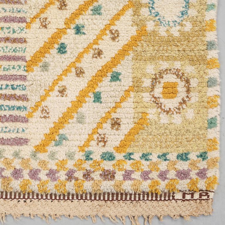 Marianne Richter, a carpet, 'Gula trädet", knotted pile, 195 x 130,5 cm, signed AB MMF MR.