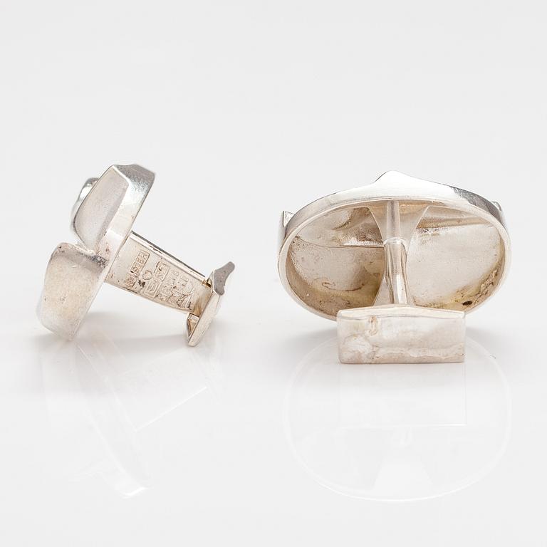 BJÖRN WECKSTRÖM, A pair of sterling silver cufflinks "Seen on Mars". Lapponia 1971.