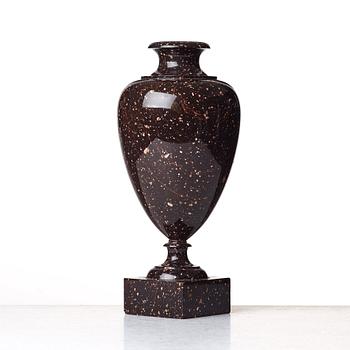 URNA. Älvdalen, 1800-talets början, Empire.