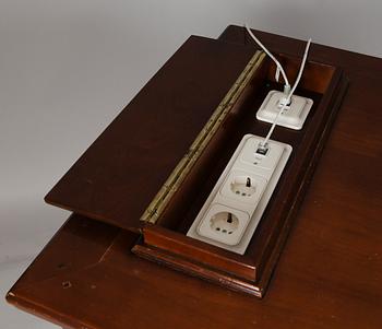 SKRIVBORD, Richelieu, Frankrike, 1900-talets andra hälft.