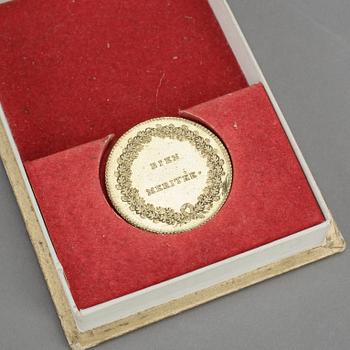 MINNESMEDALJ, guld, Bien Meritee, tot vikt 11 gram.