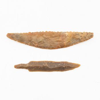 Scraper and arrowhead, Neolithic.