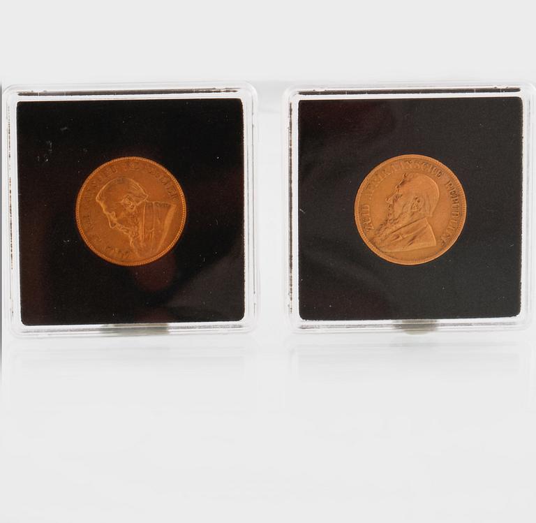 MYNT, 2 st, 1 Pond, Sydafrika, 1896 samt 1898. Vikt 8 + 8g.
