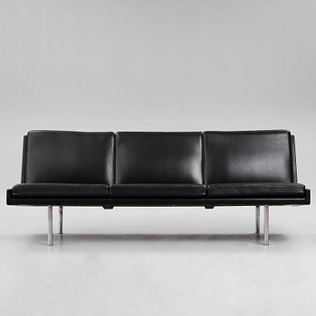 HANS J WEGNER, a sofa, "The Lufthavnssofa" AP-35, for AP Stolen, Denmark 1960's.