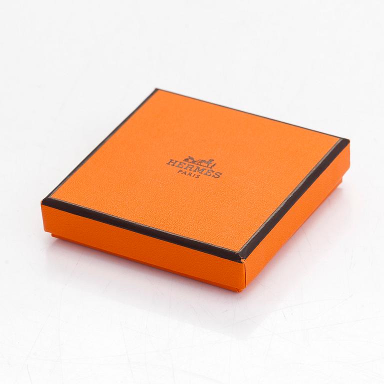 Hermès, A 'Hapi 4' leather bracelet.