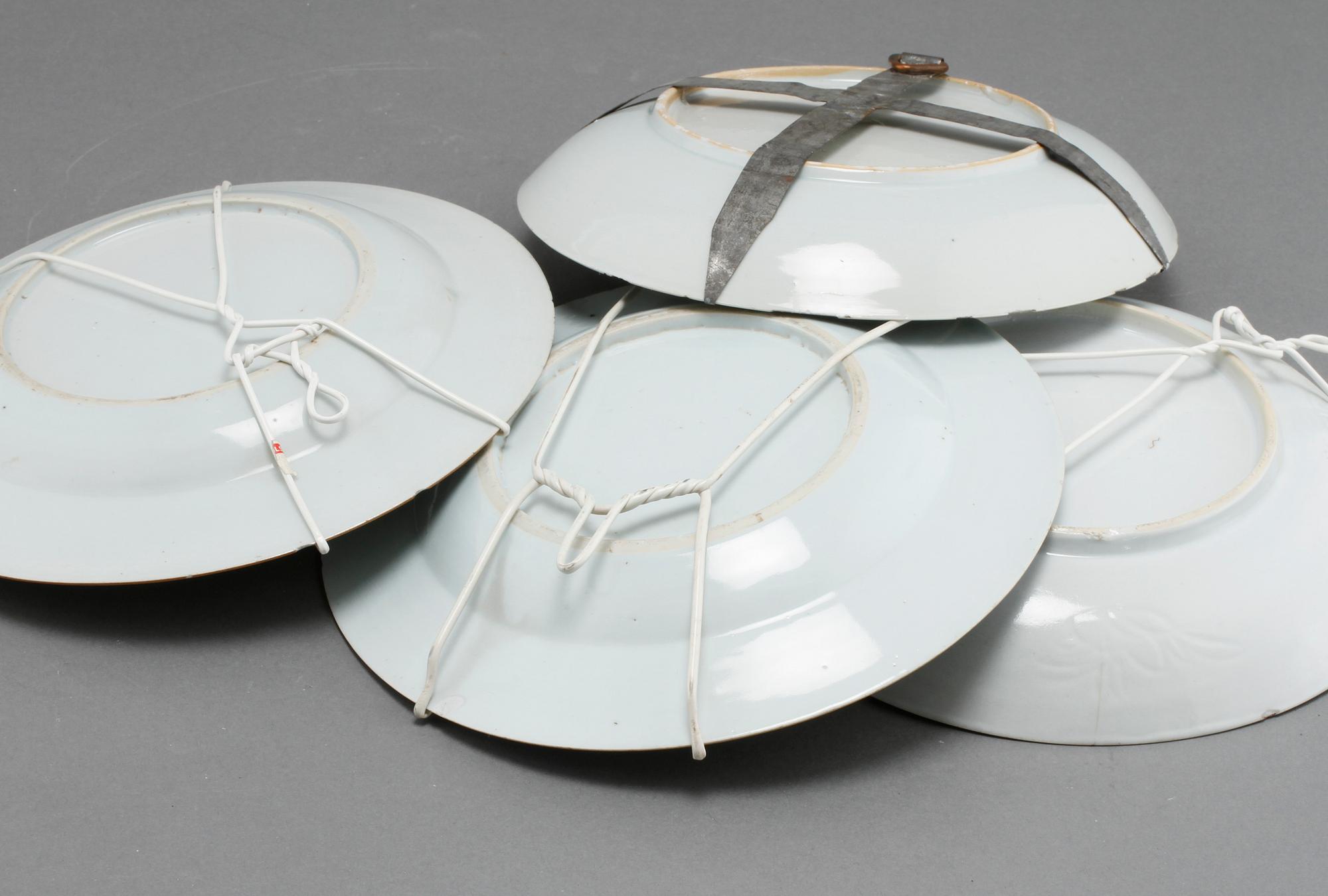 PLATES, two pairs, porcelain, China, 18th century.