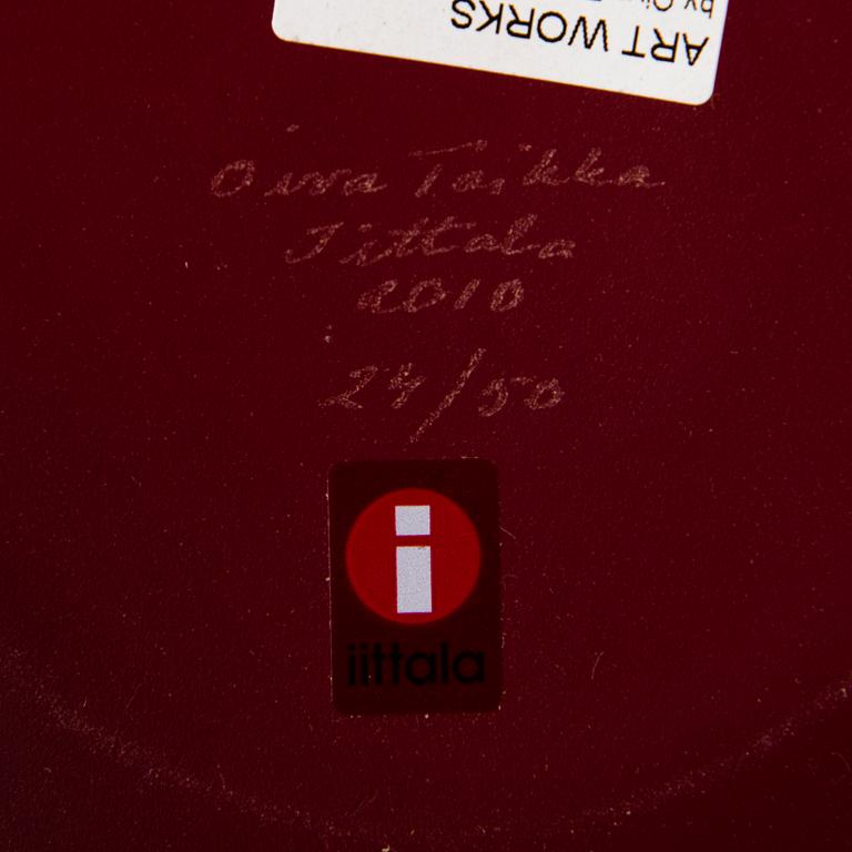 OIVA TOIKKA, a 'Luola' (Cave) glass sculpture signed Oiva Toikka Iittala 2010 24/50.