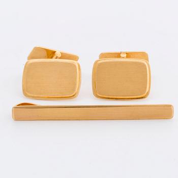 CUFFLINKS and TIEPIN 18k gold, 19,4 g, CESON Göteborg 1965.