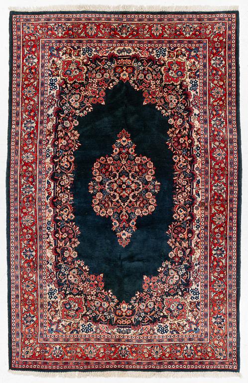 A  rugTabriz, approx. 255 x 163 cm.