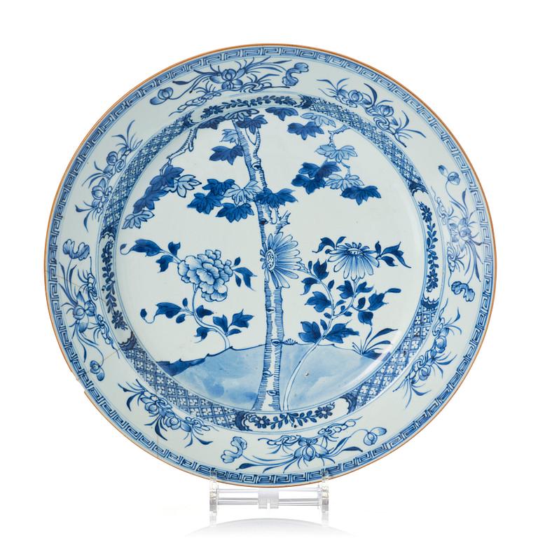 A blue and white charger, Qing dynasty, Qianlong (1736-95).