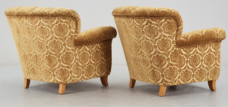 FÅTÖLJER, ett par, 1940-tal.