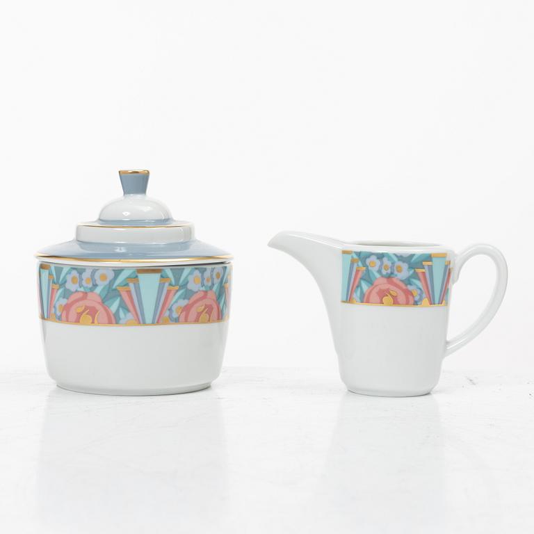 Heikki Orvola, matservis, 77 delar, porslin, "Amoroso",  Rörstrand.