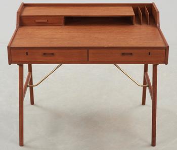 An Arne Wahl Iversen teak desk, Vinde Møbelfabrik, Denmark, model no 56.