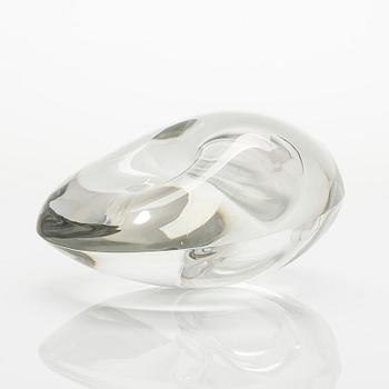 Timo Sarpaneva,  glasskulptur 3567, "Sittande fågel", signerad Timo Sarpaneva Iittala.