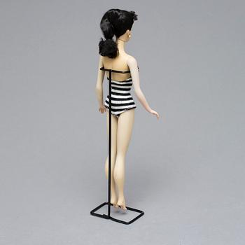 BARBIE med blå eyeliner, "Ponytail Barbie", nr 3. ca 1960. Japan.