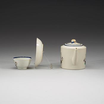 A 'European Subject' tea set for the American market, Qing dynasty, Jiaqing (1796-1820).