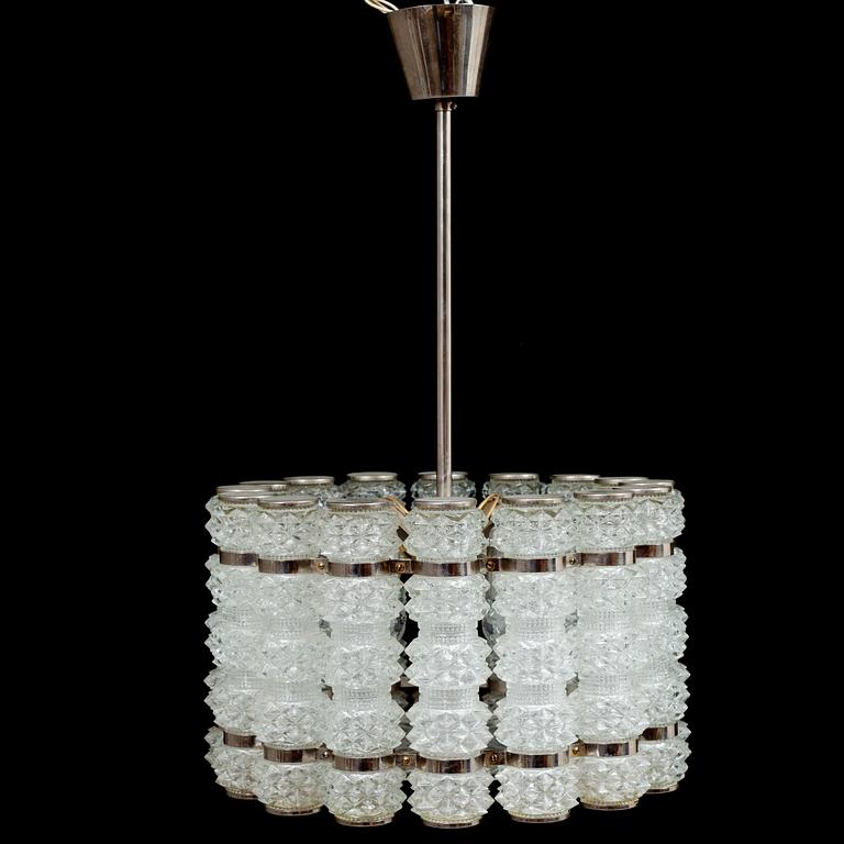 TAKLAMPA, etikettsmärkt konsthantverk Tyringe, h 60.