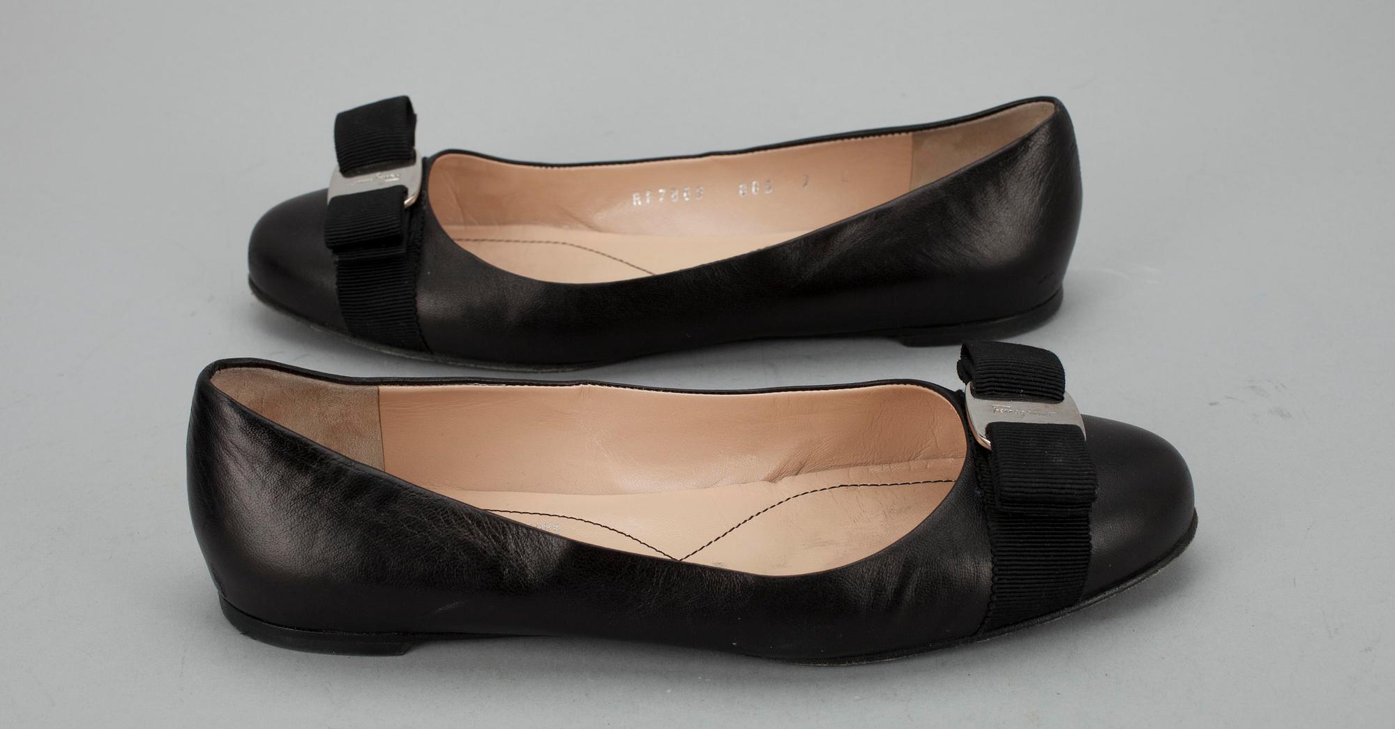 BALLERINAS, Salvatore Ferragamo.