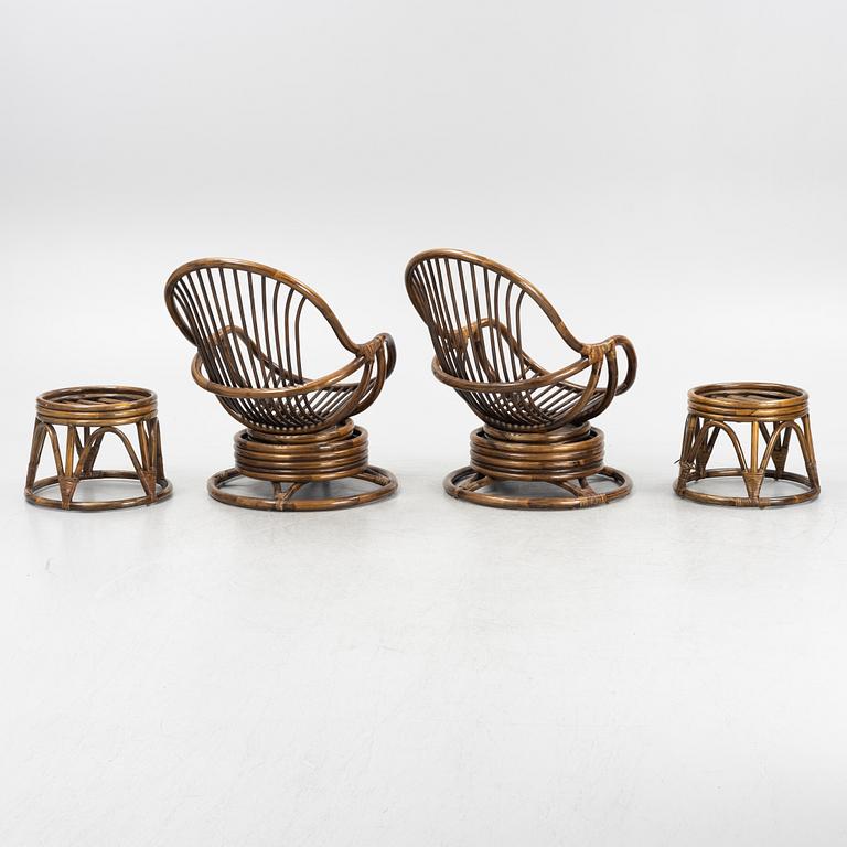 Fåtöljer med fotpallar, ett par, 1900-talets senare del.