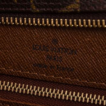 Louis Vuitton, a Monogram Canvas 'Nile 28' shoulder bag.