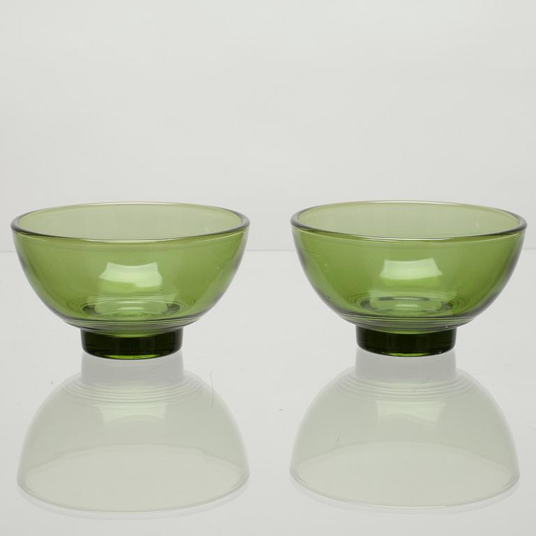 DESSERTSKÅLAR, 8 st, glas, Karhula-Iittala, 1900-talets mitt.