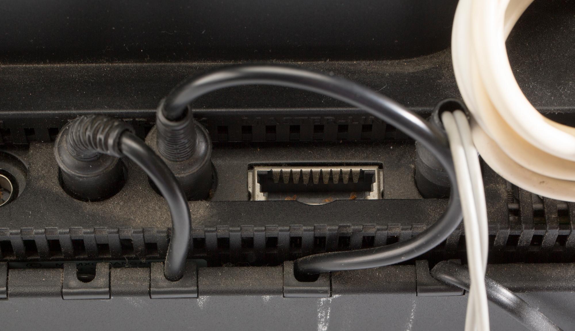 STEREO, "Beosound 2500", David Lewis, Bang & Olufsen, tillverkad mellan 1991-1994.