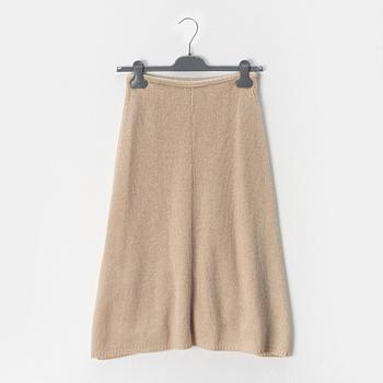 Prada, a silk skirt, size 38.