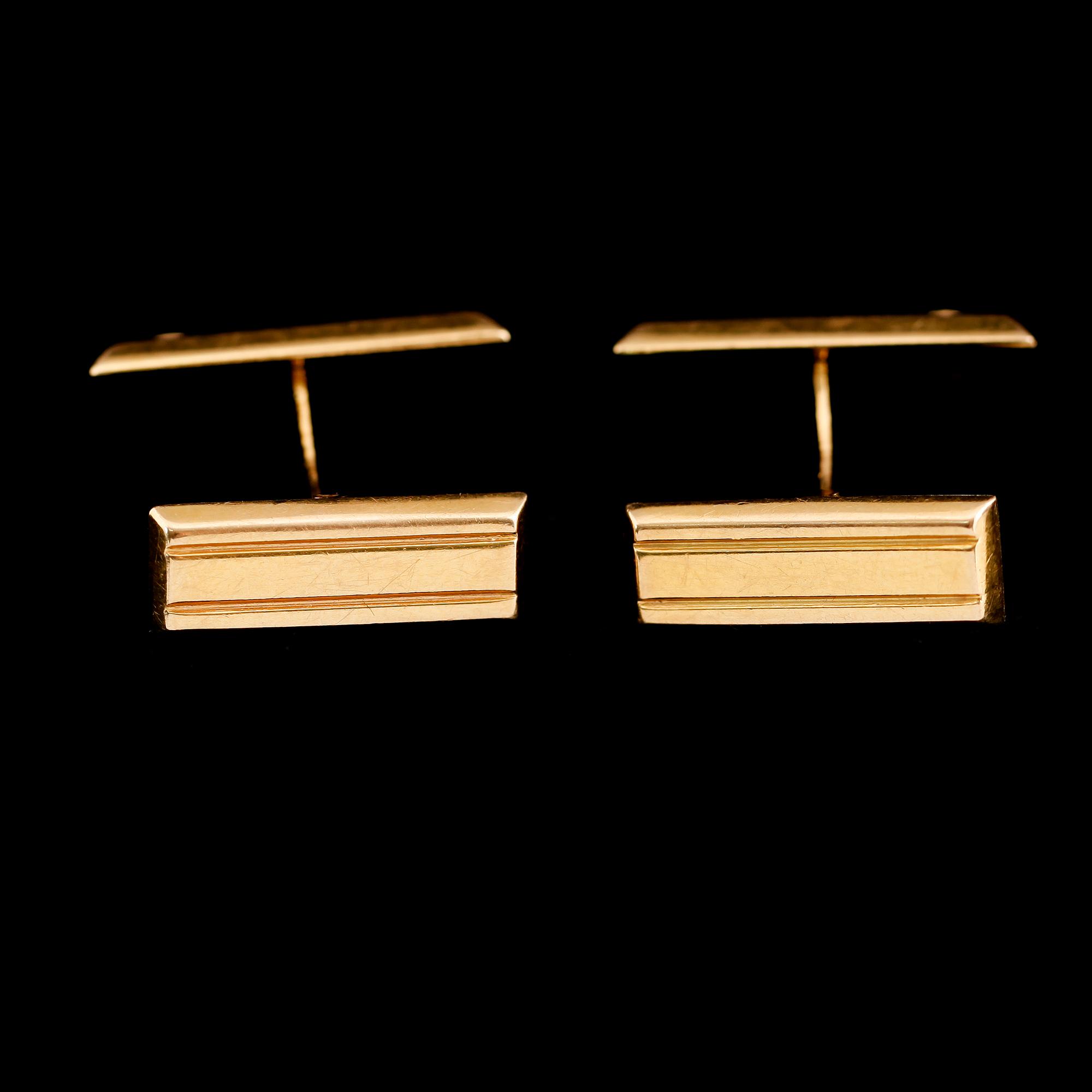 MANSCHETTKNAPPAR, 1 par, 18 k guld, svenska stämplar Alton, 1963. Vikt ca 8 g.