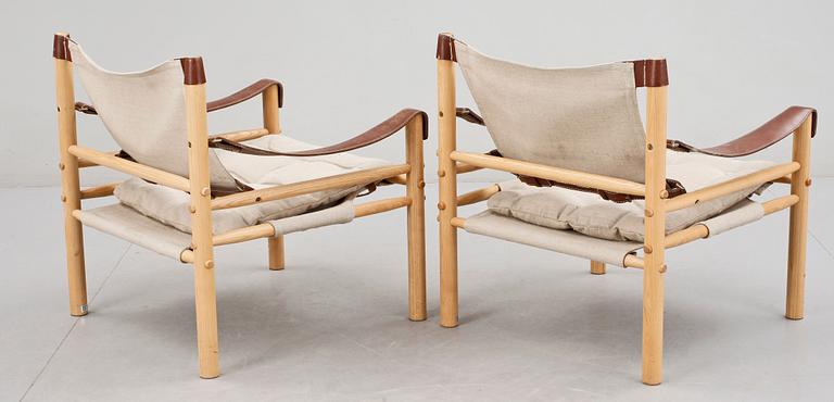 FÅTÖLJER, ett par, "Sirocco", design Arne Norell. Modellen formgiven 1964.