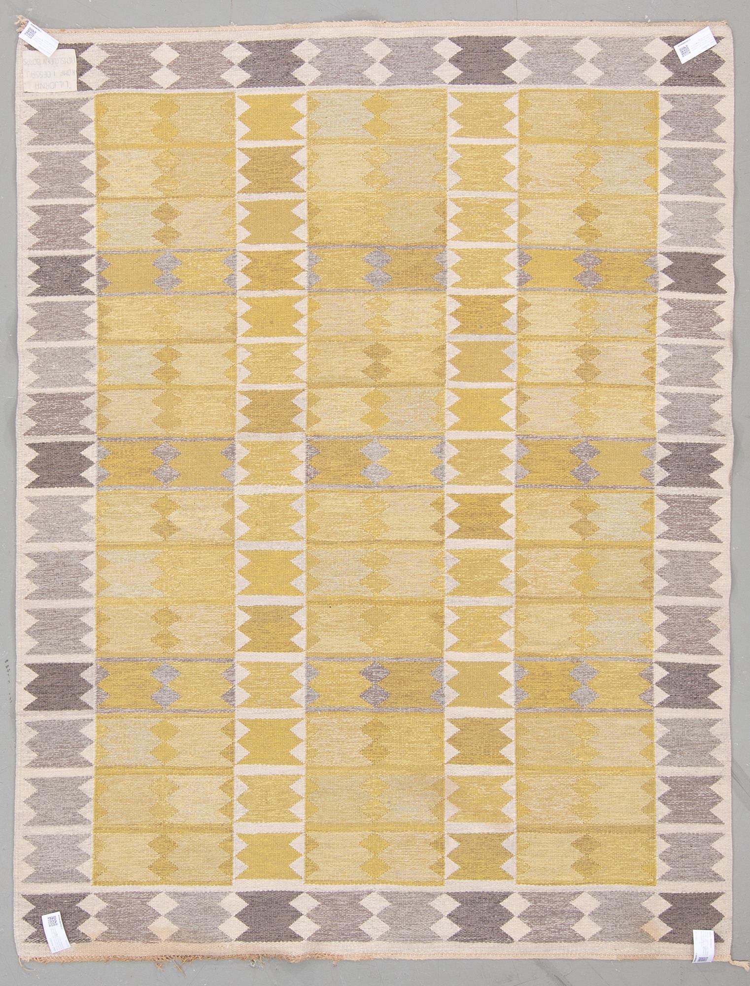 A CARPET, "Liljorna, gul", flat weave, designed by Ingrid Dessau for Hemslöjden Borås., around 216 x 165 cm.