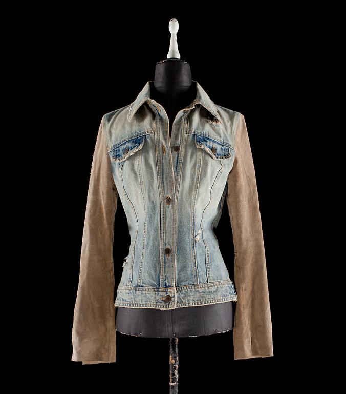 A denim jacket by Dolce & Gabbana with suede on the sleeves.