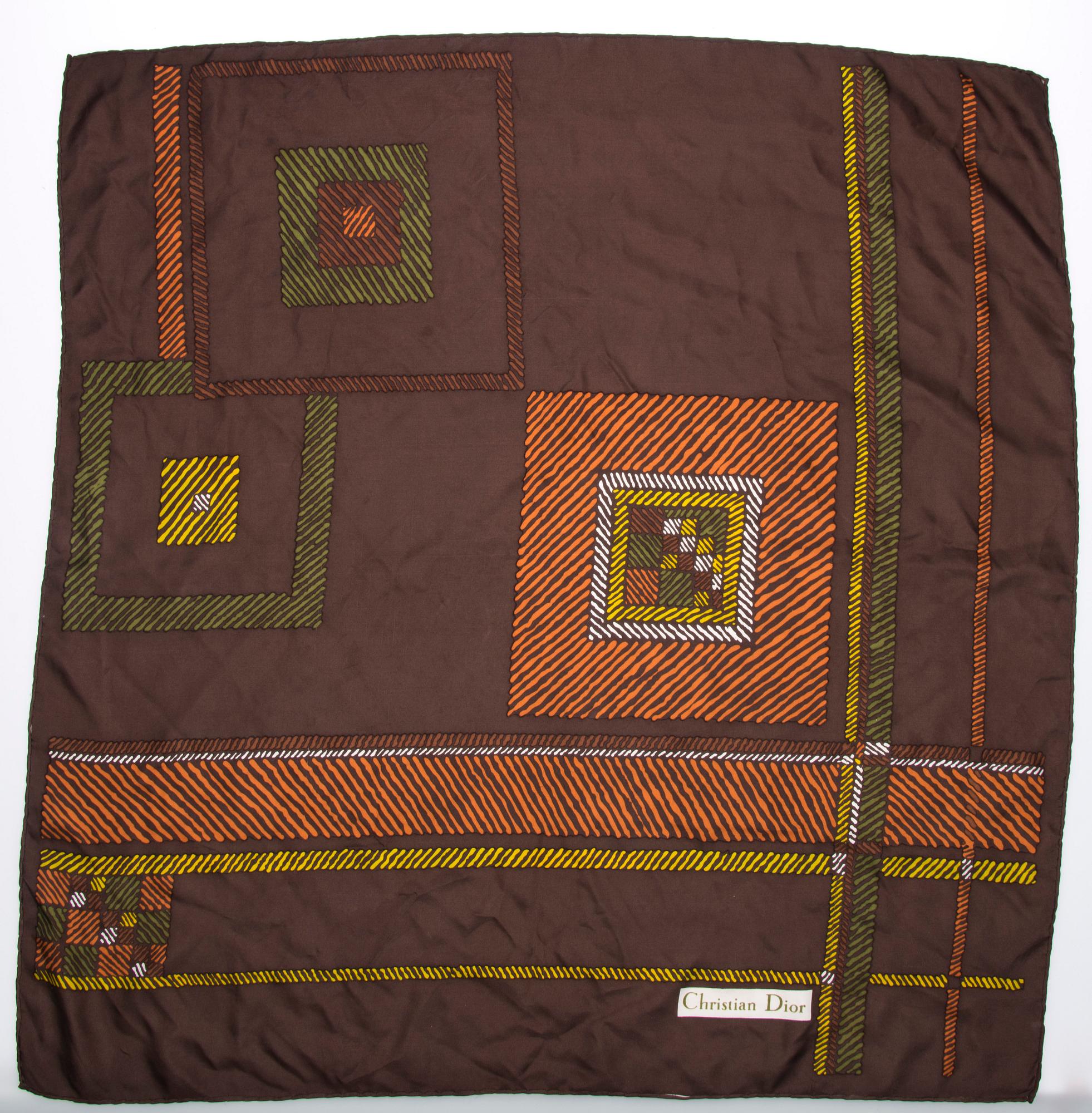 HUIVEJA, 2 kpl, Christian Dior.