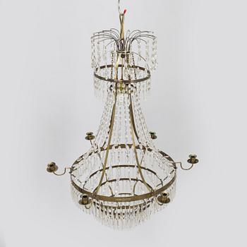 Kattokruunu, myöhäiskustavilainen tyyli, 1800-luvun loppu.