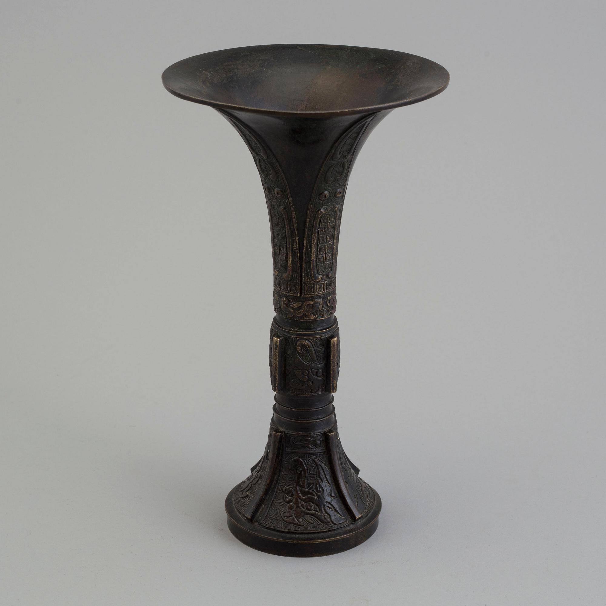 A Chinese Ming-style bronze vase.