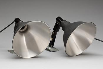 INDUSTRILAMPOR, ett par, för vägg. 1950/60-tal. "Elwis".